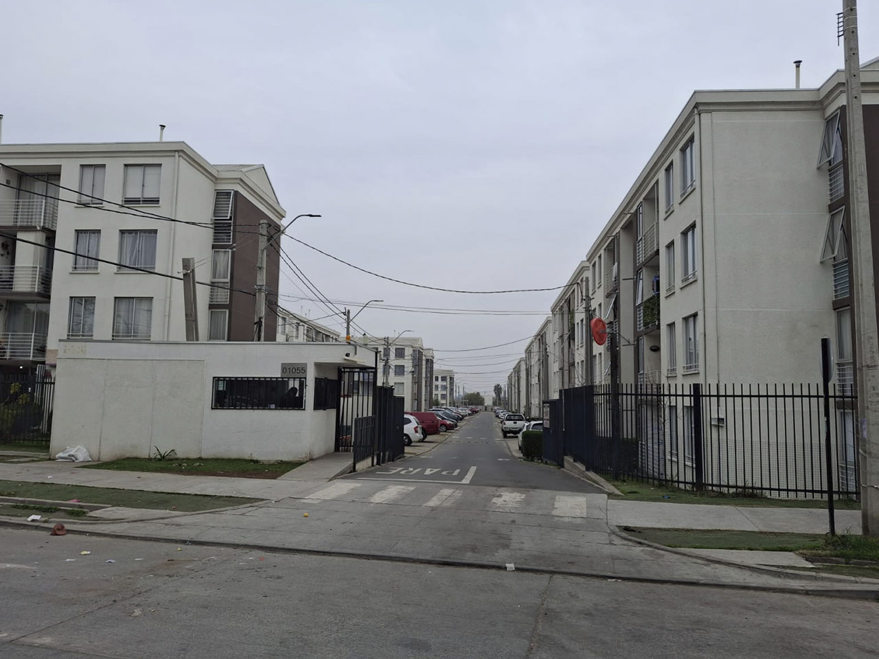 Almirante Riveros 1055, Depto. 401,  Edif. I-2 - Imagen 1