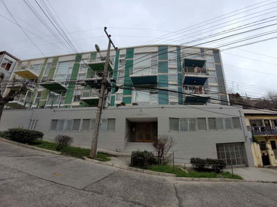 Guillermo Rivera 708, Depto. 104