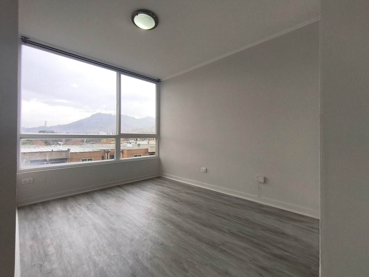 Adjudicada: Departamento Inglaterra 1144, Depto. 713-B.2