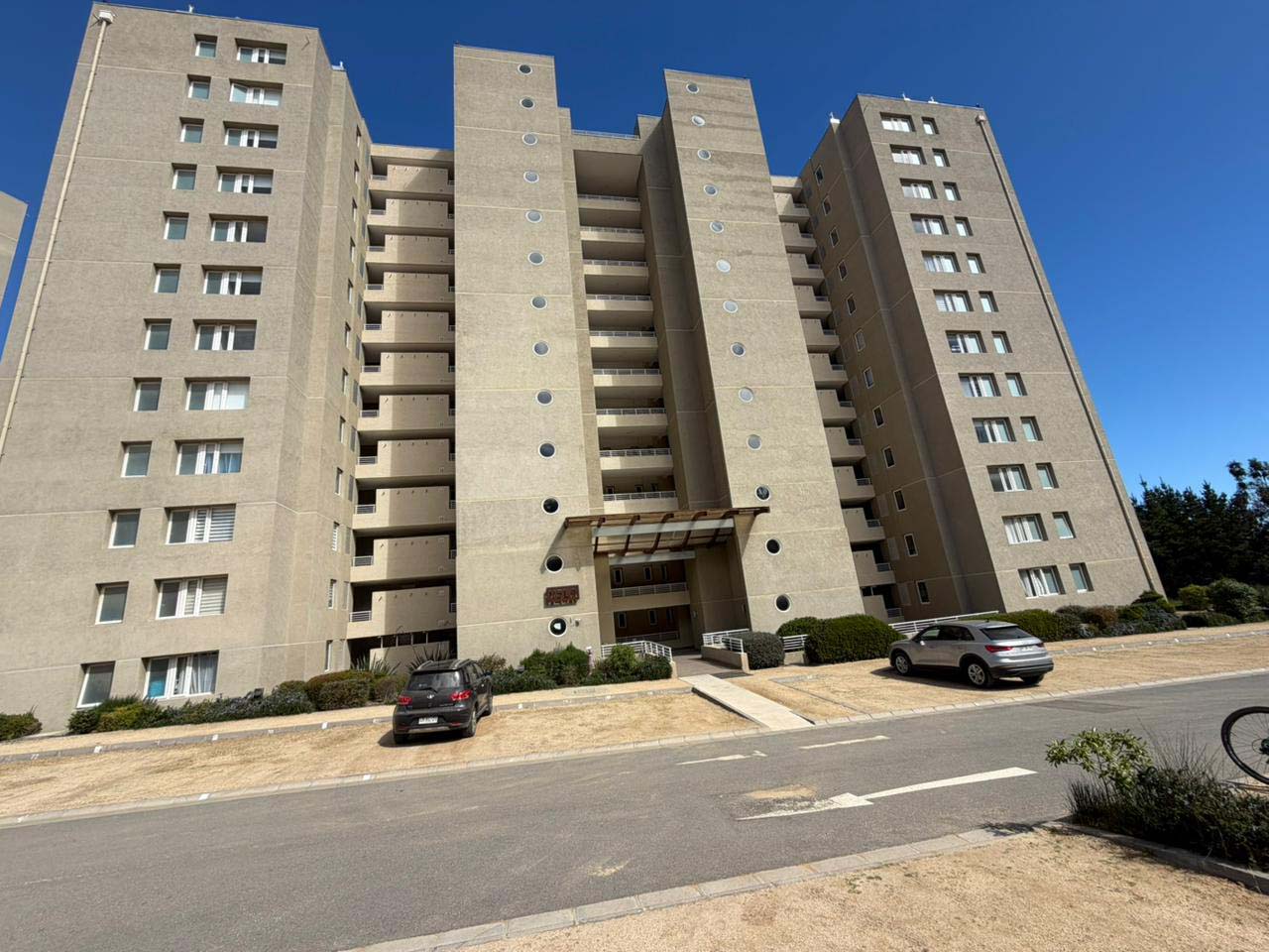 Adjudicada: Departamento Ex Concejal Luis Aceitón 2200, Depto. 1024