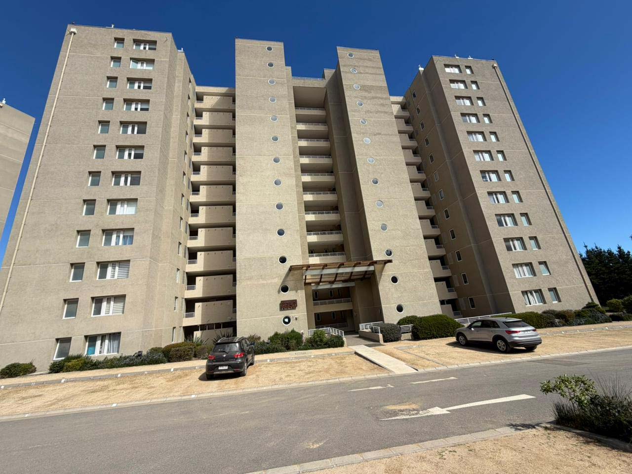 Adjudicada: Departamento Ex Concejal Luis Aceitón 2200, Depto. 1024