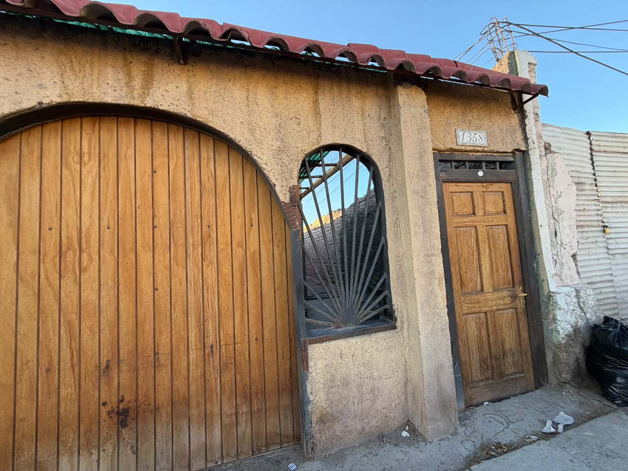 Adjudicada: Casa Caupolicán 1358