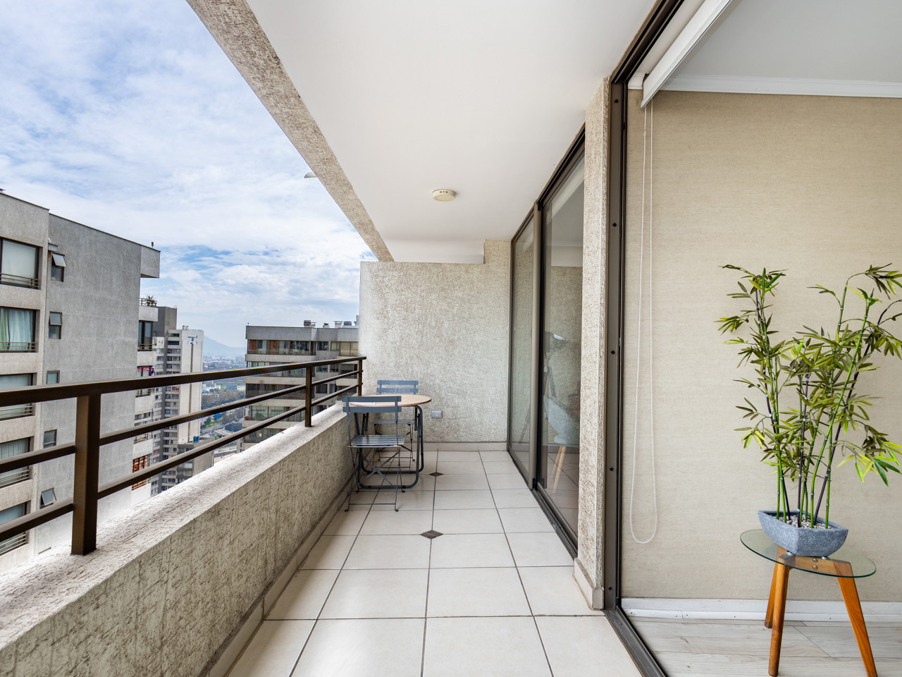 Departamento Santo Domingo 1450, Depto. 2701