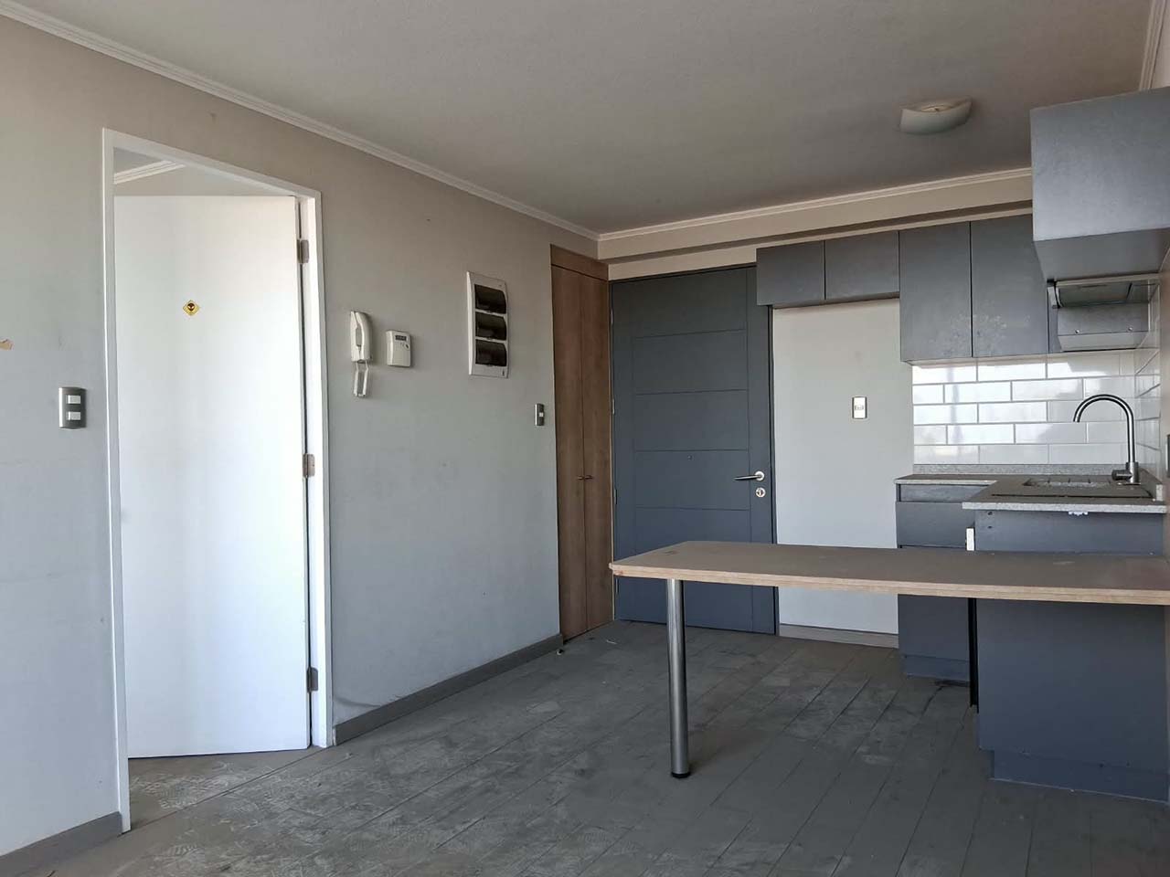 Departamento Martínez de Rozas 2375, Depto. 406