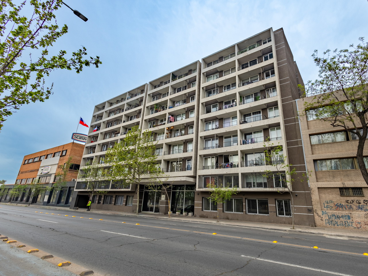 Domeyko 2530, Depto. 417