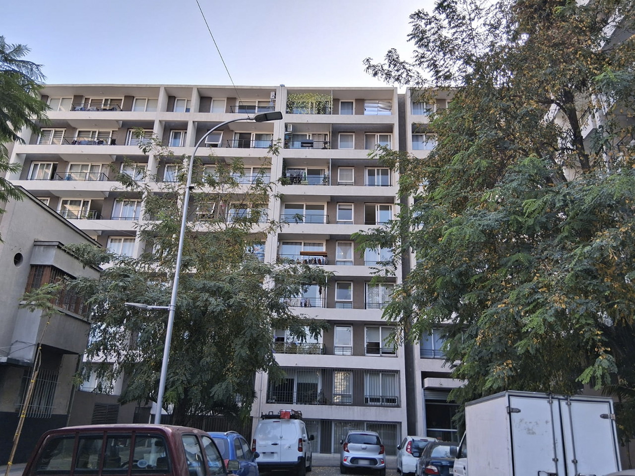 Departamento Domeyko 2530, Depto. 606
