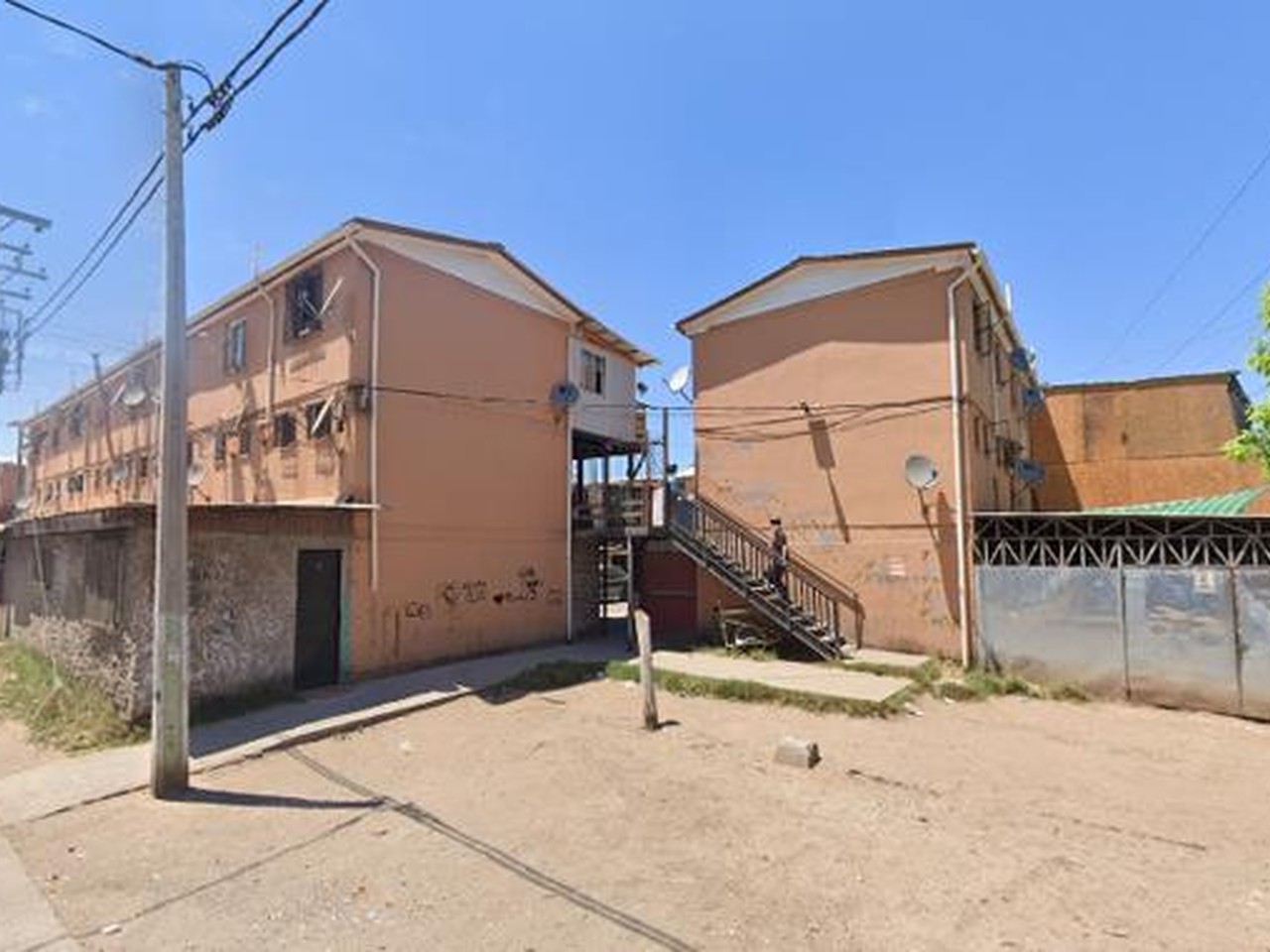 Pelluhue 1231, Depto. 24, Edif. 25 - Imagen 3