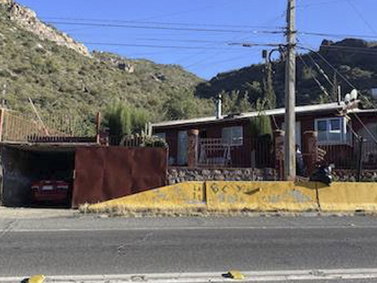 Camino Internacional km 16, Lote 1 y 2 - Imagen 1