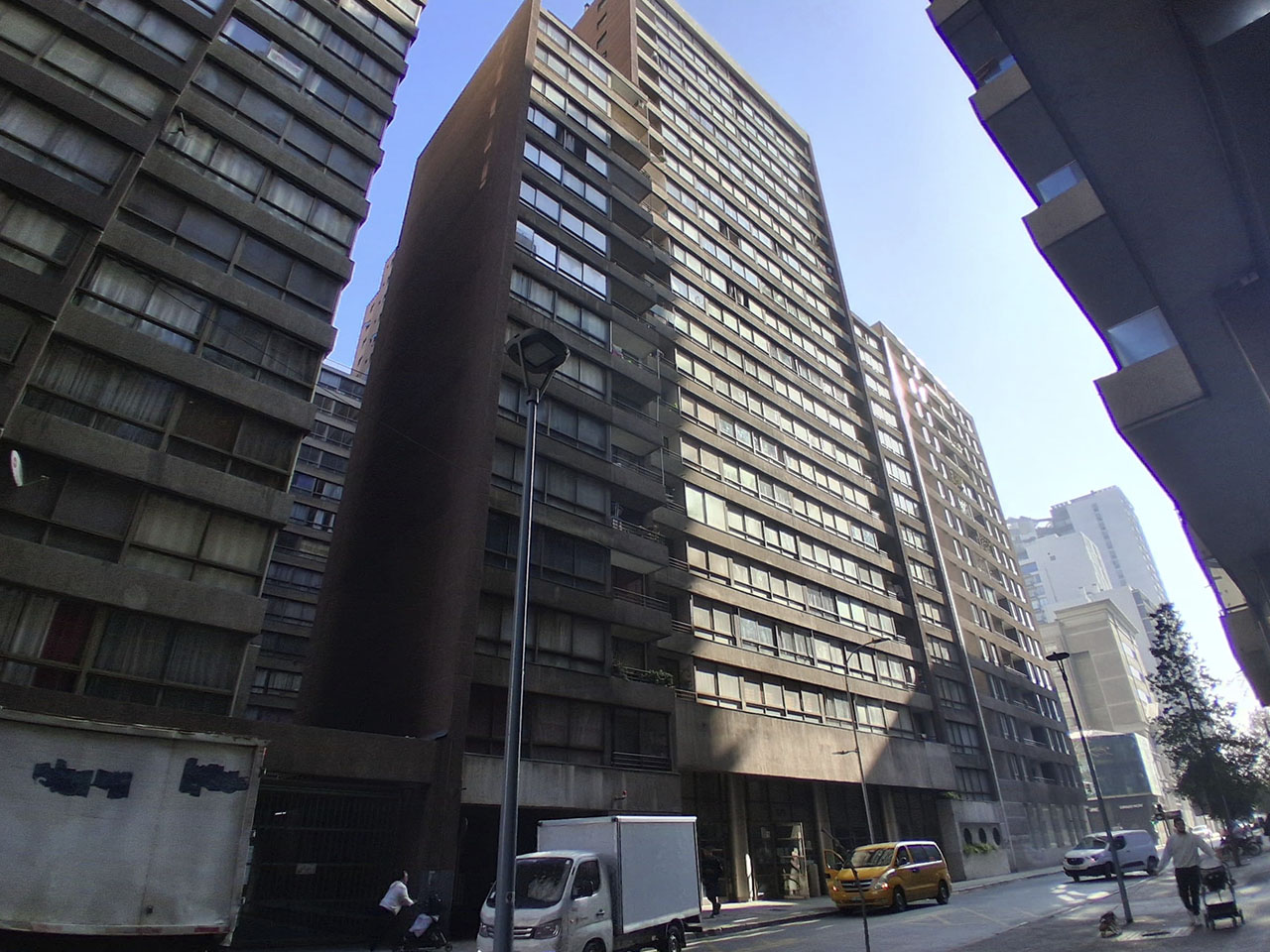 San Martín 870, Depto. 1416