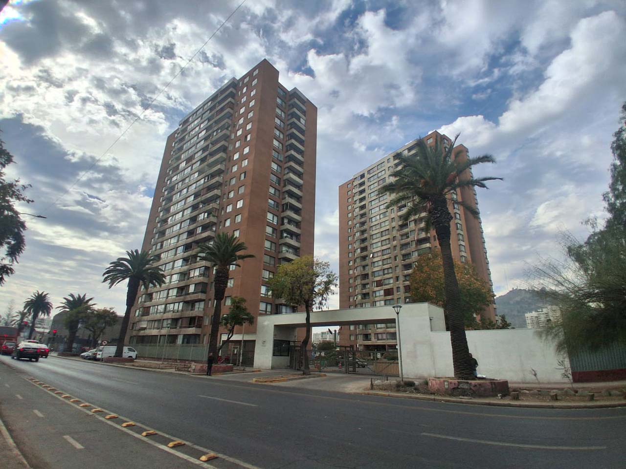 Av. La Paz 477, Depto. 14-A - Imagen 1