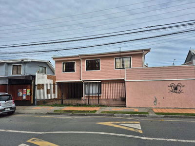 Los Gorriones 536