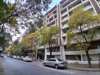José Miguel Carrera 476, Depto. 606
