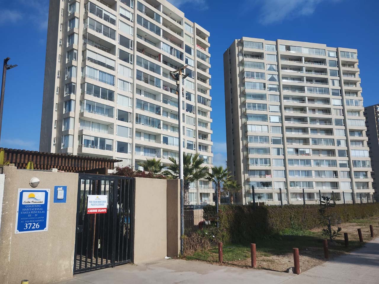 Av. Los Pescadores 3726, Depto. 104, Edif. IV