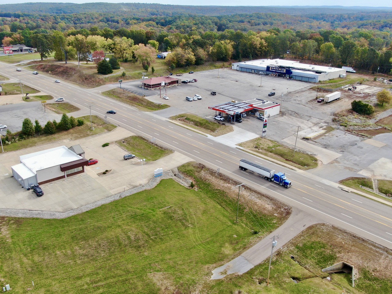 1702 S Plateau Drive, Horseshoe Bend, AR 72512 - Imagen 10