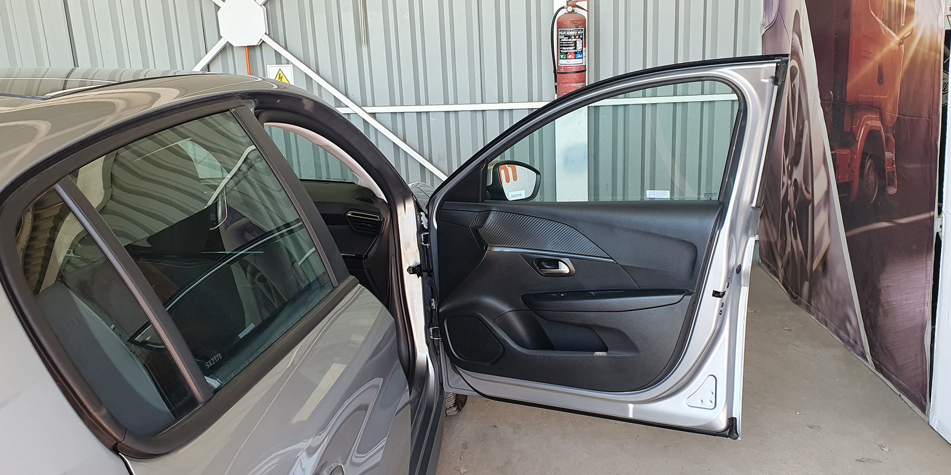 PEUGEOT 208 75 MT 1.2 - Imagen 26