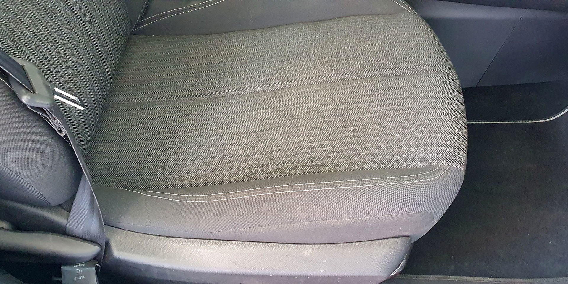 PEUGEOT 208 75 MT 1.2 - Imagen 29