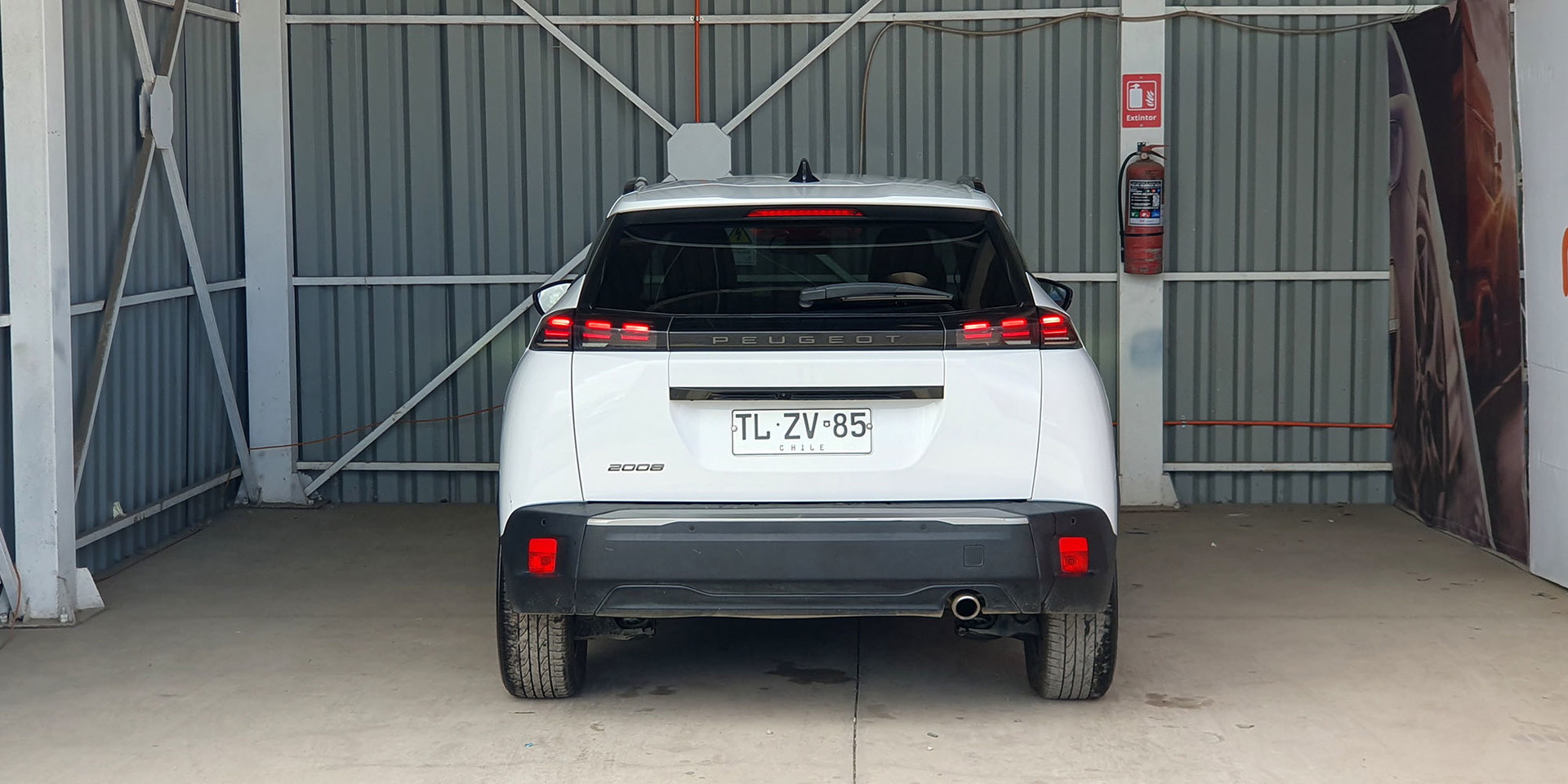 PEUGEOT 2008 BLUE HDI 130 EAT8 1.5 AUT - Imagen 9