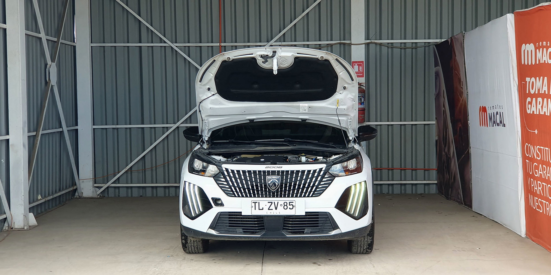 PEUGEOT 2008 BLUE HDI 130 EAT8 1.5 AUT - Imagen 12