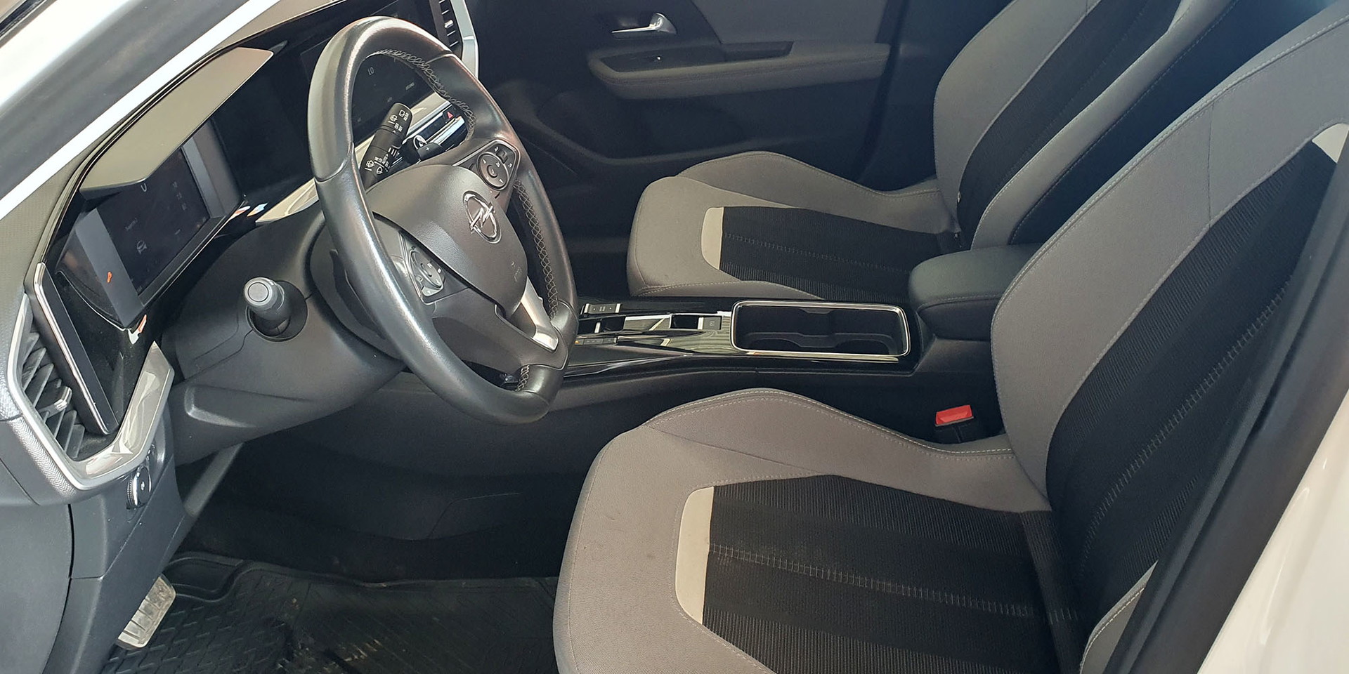 OPEL MOKKA 1.2T AUT - Imagen 22