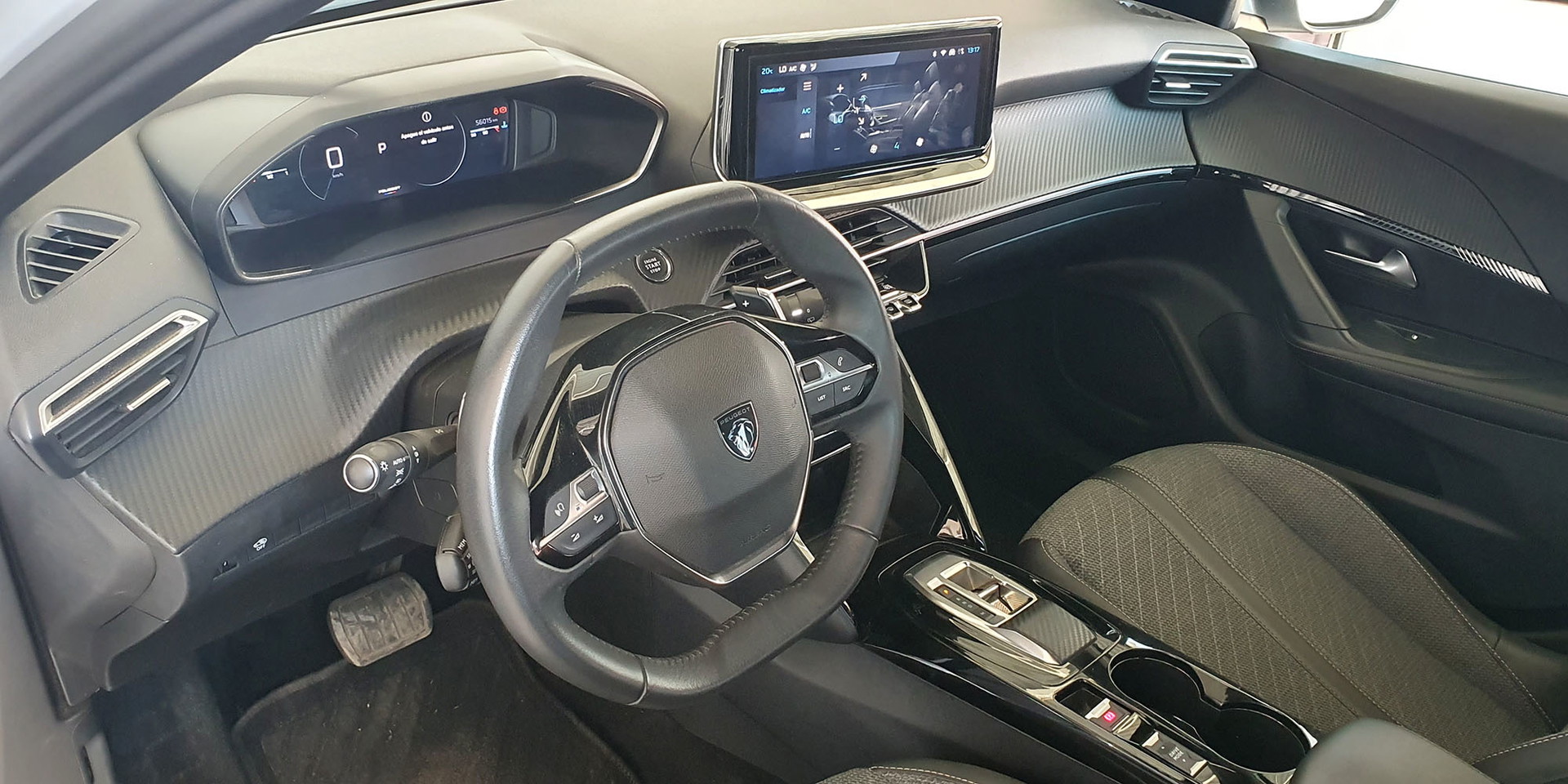 PEUGEOT 2008 BLUE HDI 130 EAT8 1.5 AUT - Imagen 18