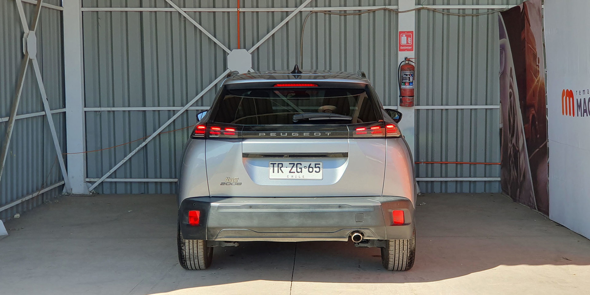 PEUGEOT 2008 BLUE HDI 130 EAT8 1.5 AUT - Imagen 9