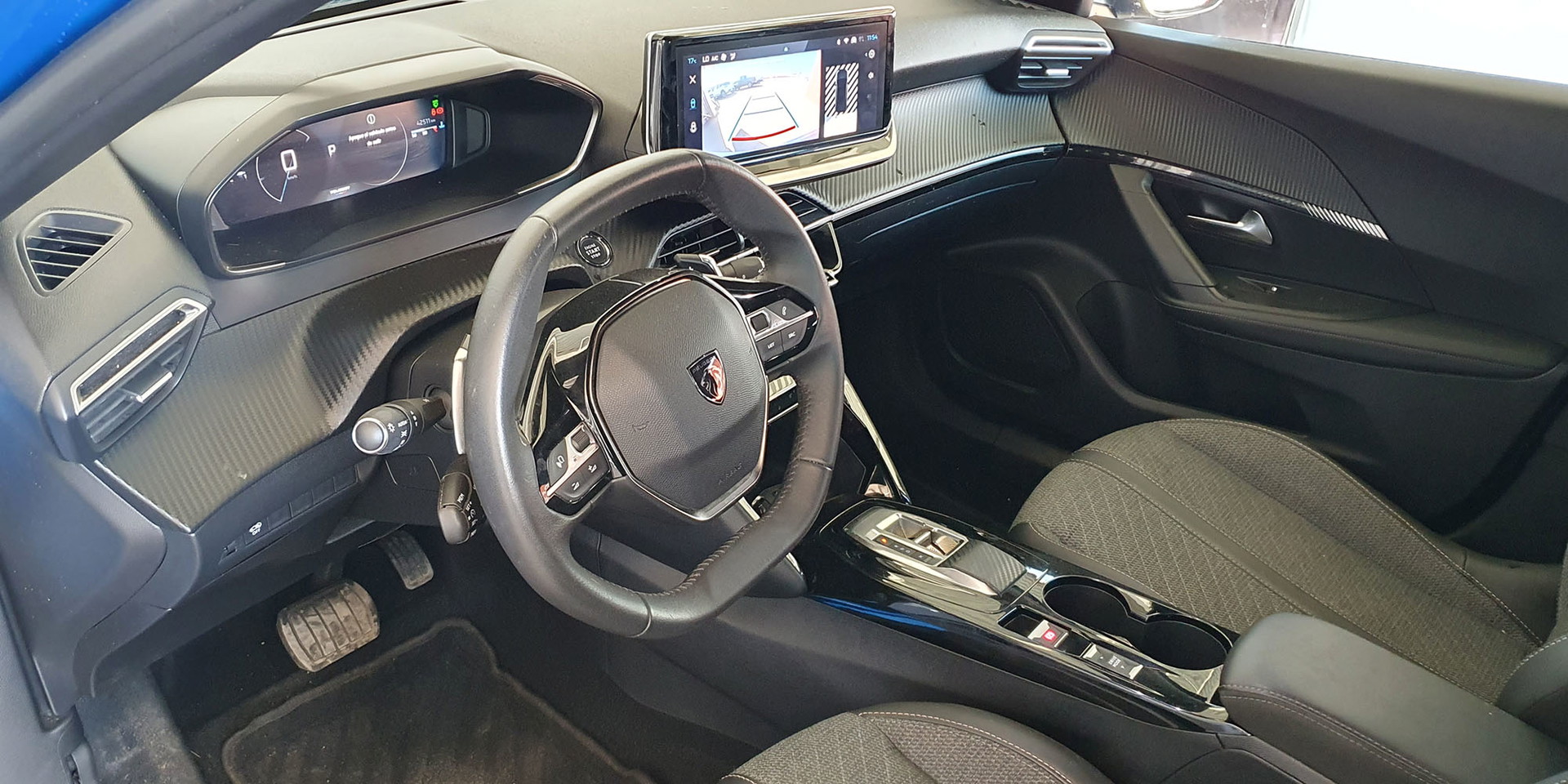 PEUGEOT 2008 BLUE HDI 130 EAT8 1.5 AUT - Imagen 18