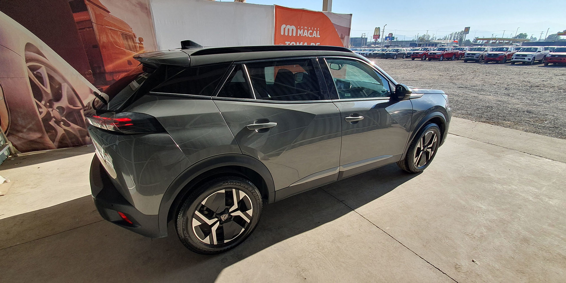 PEUGEOT 2008 BLUE HDI 130 EAT8 1.5 AUT - Imagen 8