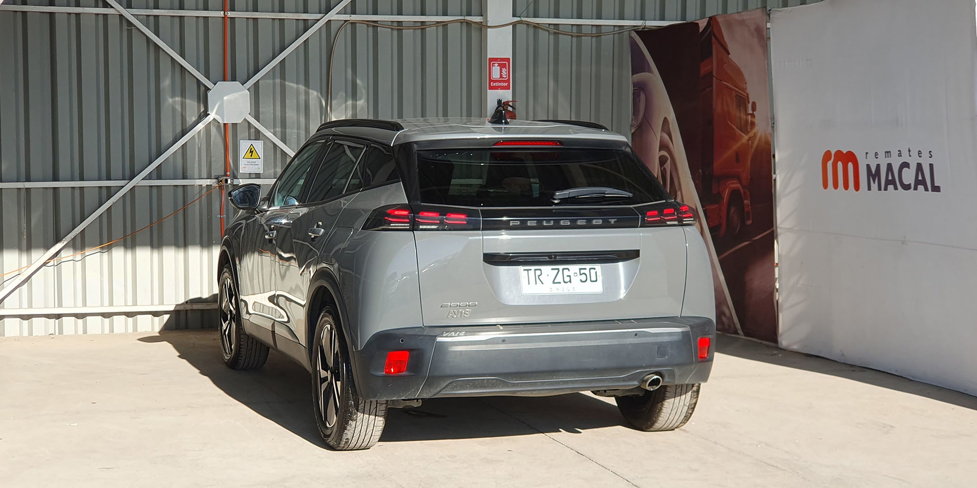 PEUGEOT 2008 BLUE HDI 130 EAT8 1.5 AUT - Imagen 4