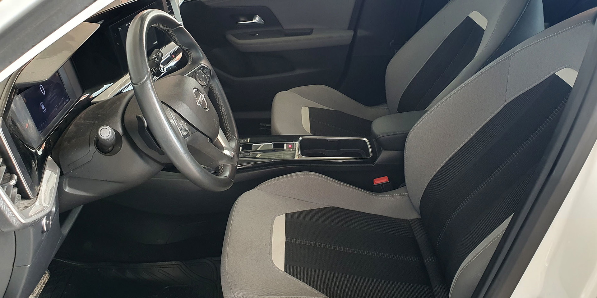 OPEL MOKKA 1.2T AUT - Imagen 22