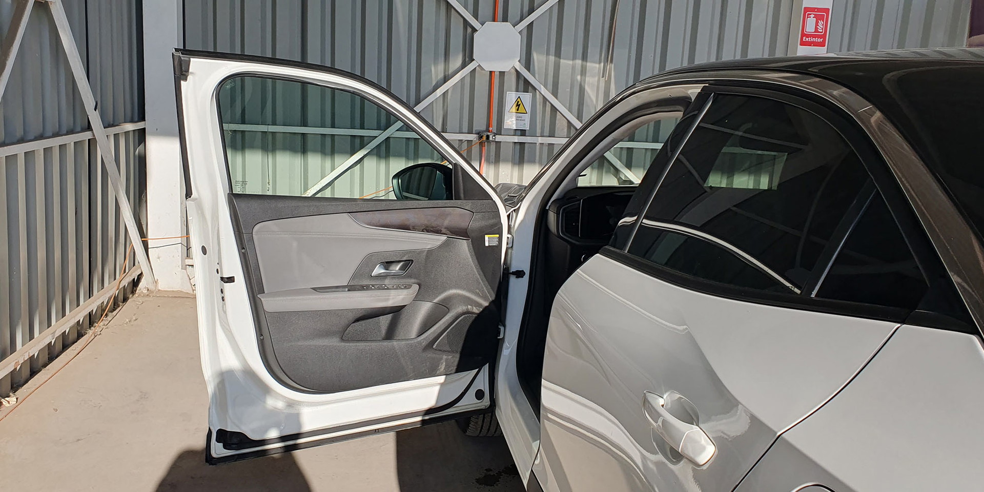 OPEL MOKKA 1.2T AUT8 - Imagen 24