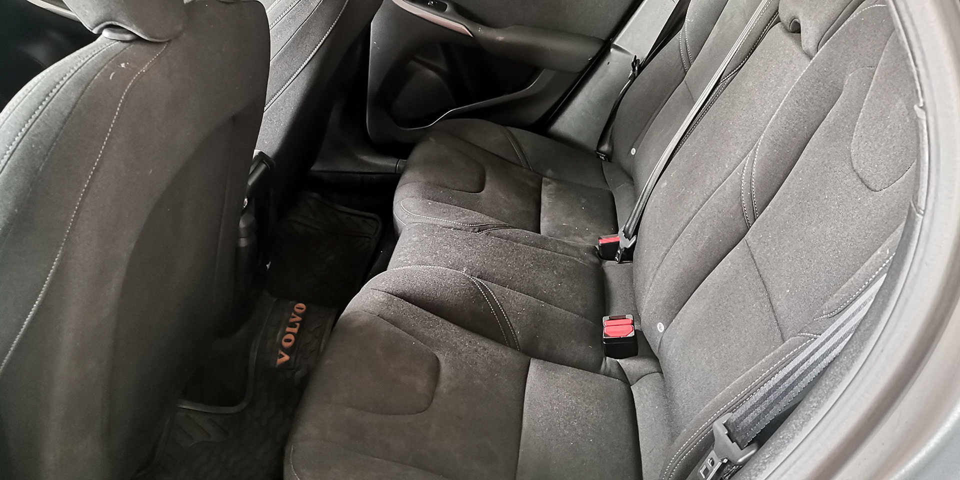 VOLVO V40 T3 2.0 - Imagen 23