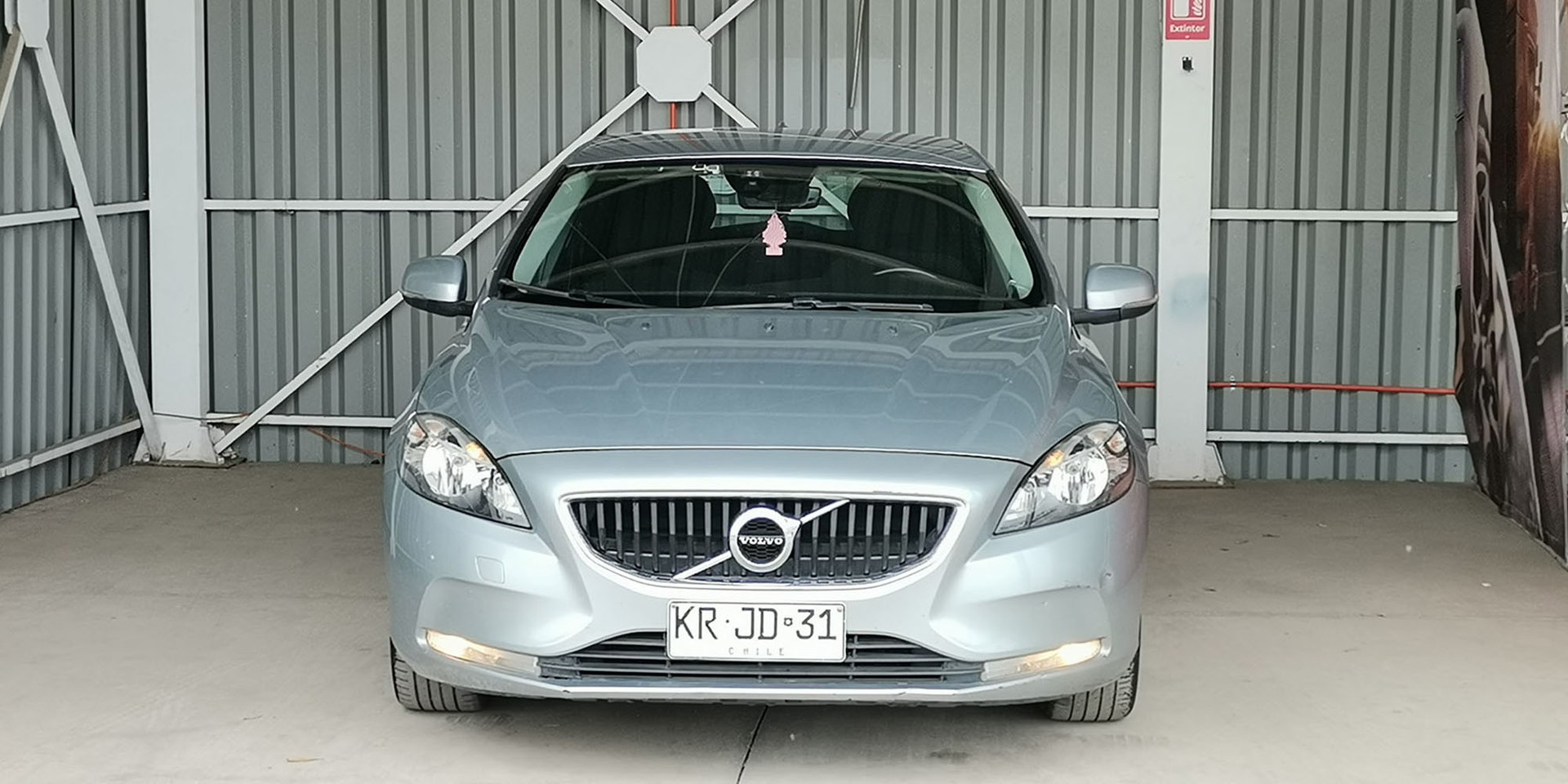 VOLVO V40 T3 2.0 - Imagen 6