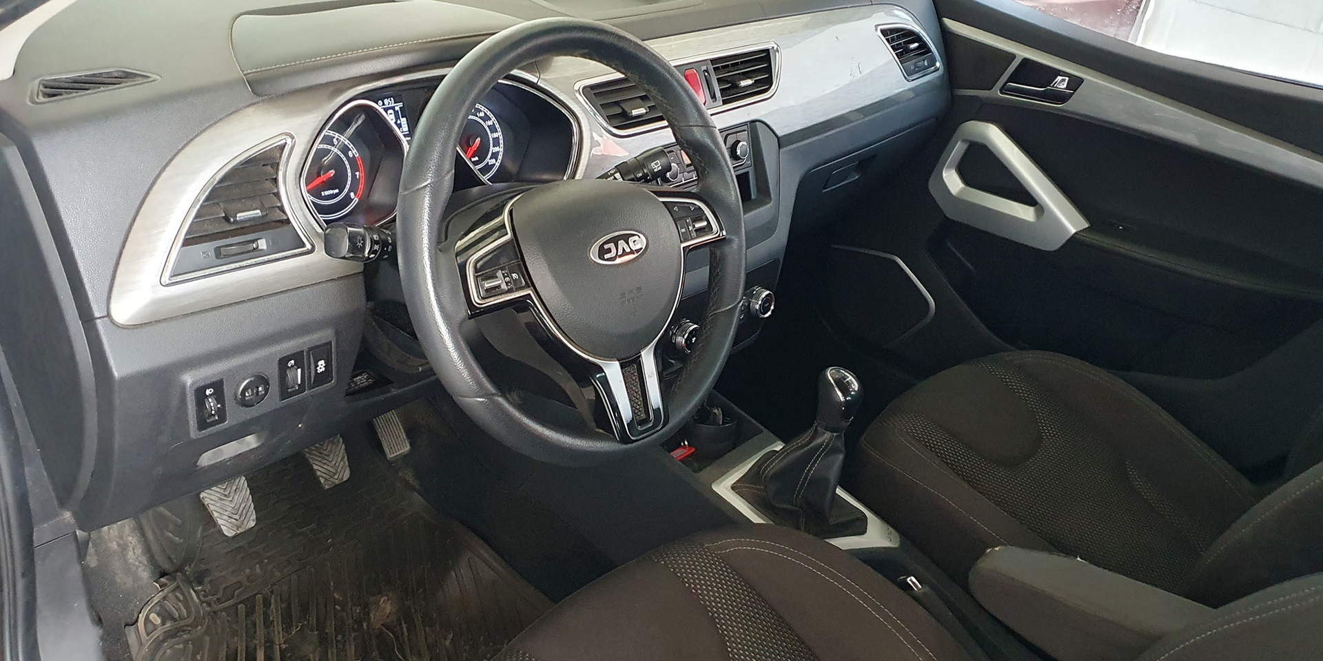 JAC S2 CE 1.5 - Imagen 18
