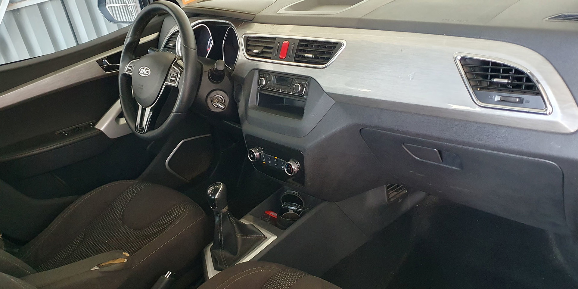JAC S2 CE 1.5 - Imagen 19