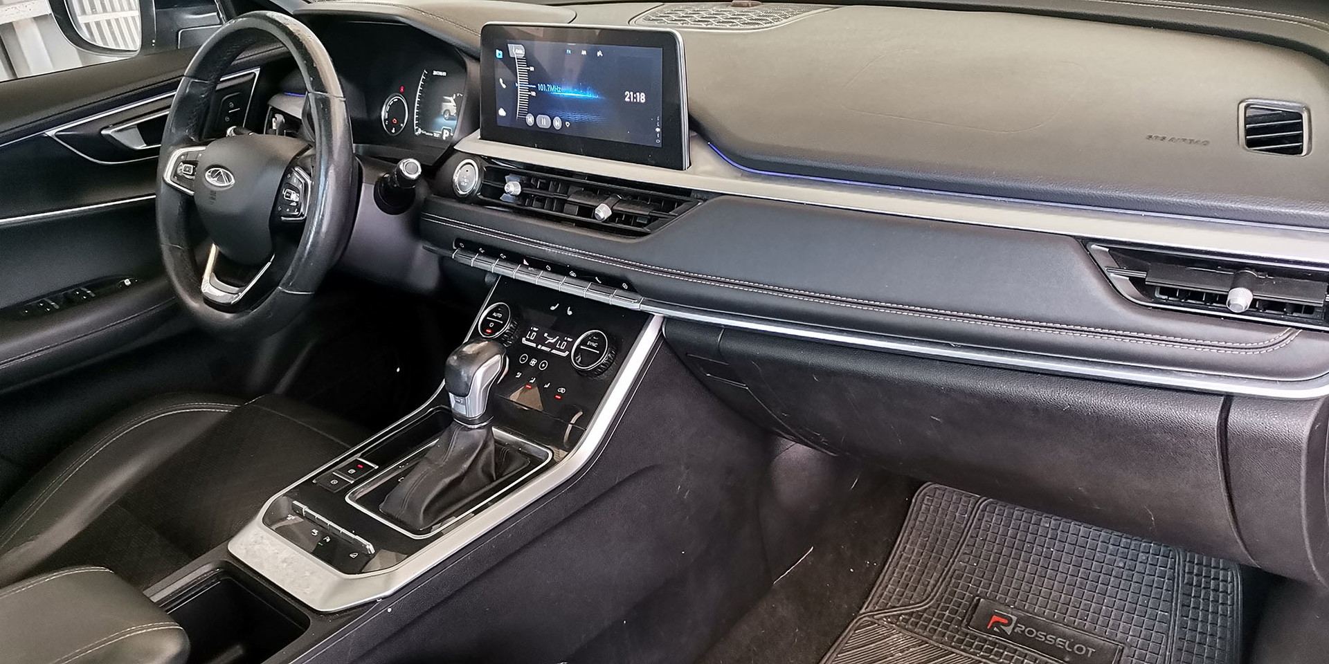 CHERY TIGGO 8 1.5 AUT - Imagen 19