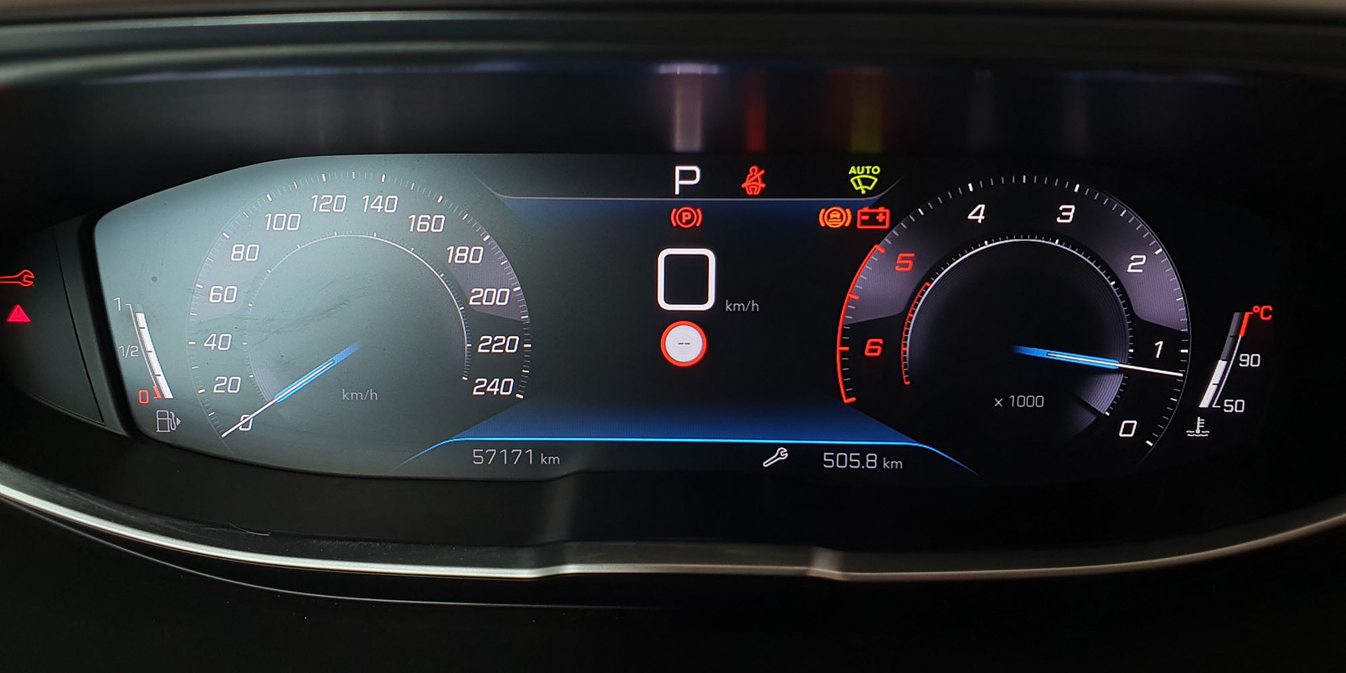 PEUGEOT 3008 BLUE HDI 130 EAT8 1.5 AUT - Imagen 21