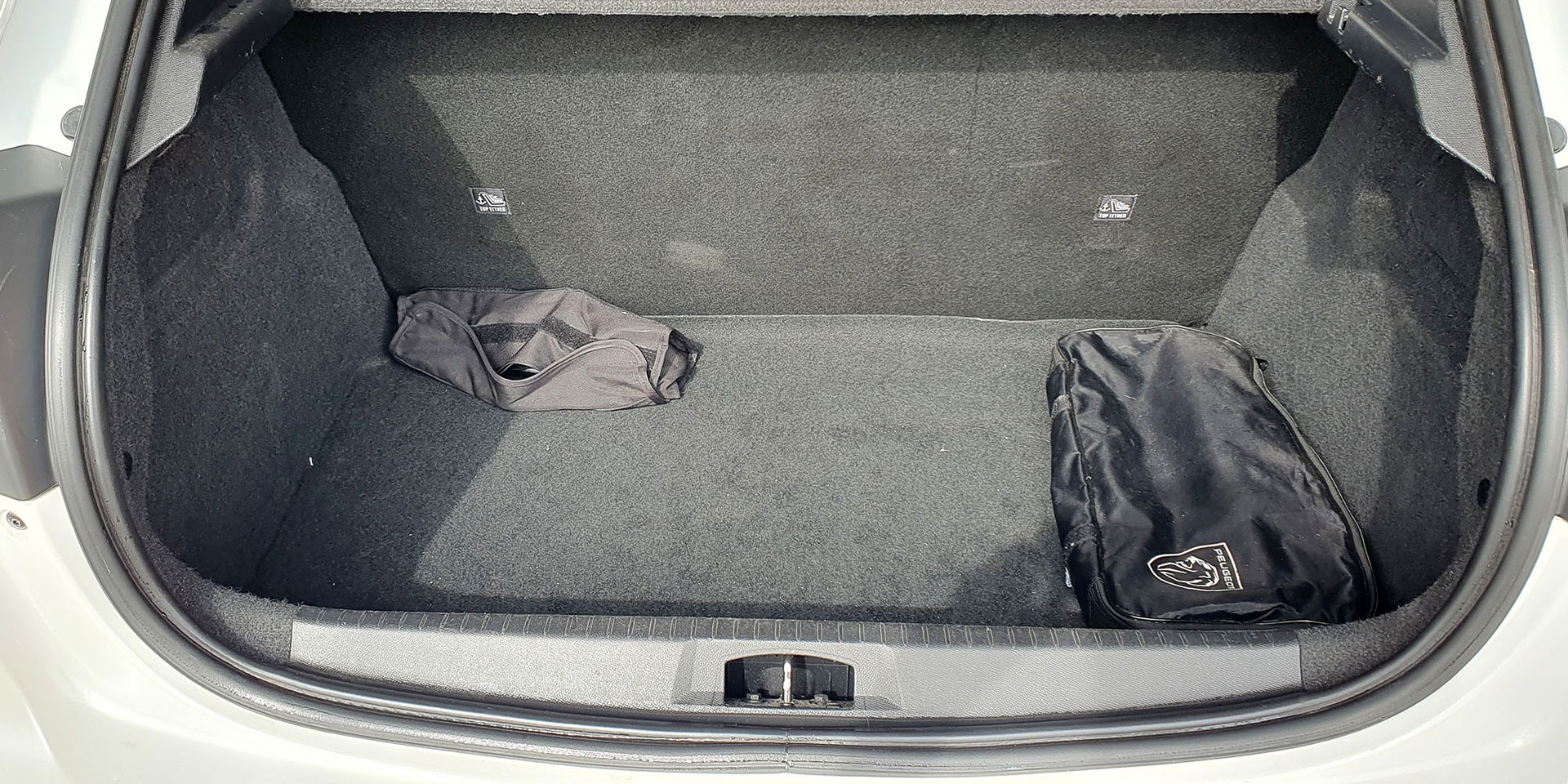PEUGEOT 208 STYLE 75 1.2 - Imagen 11