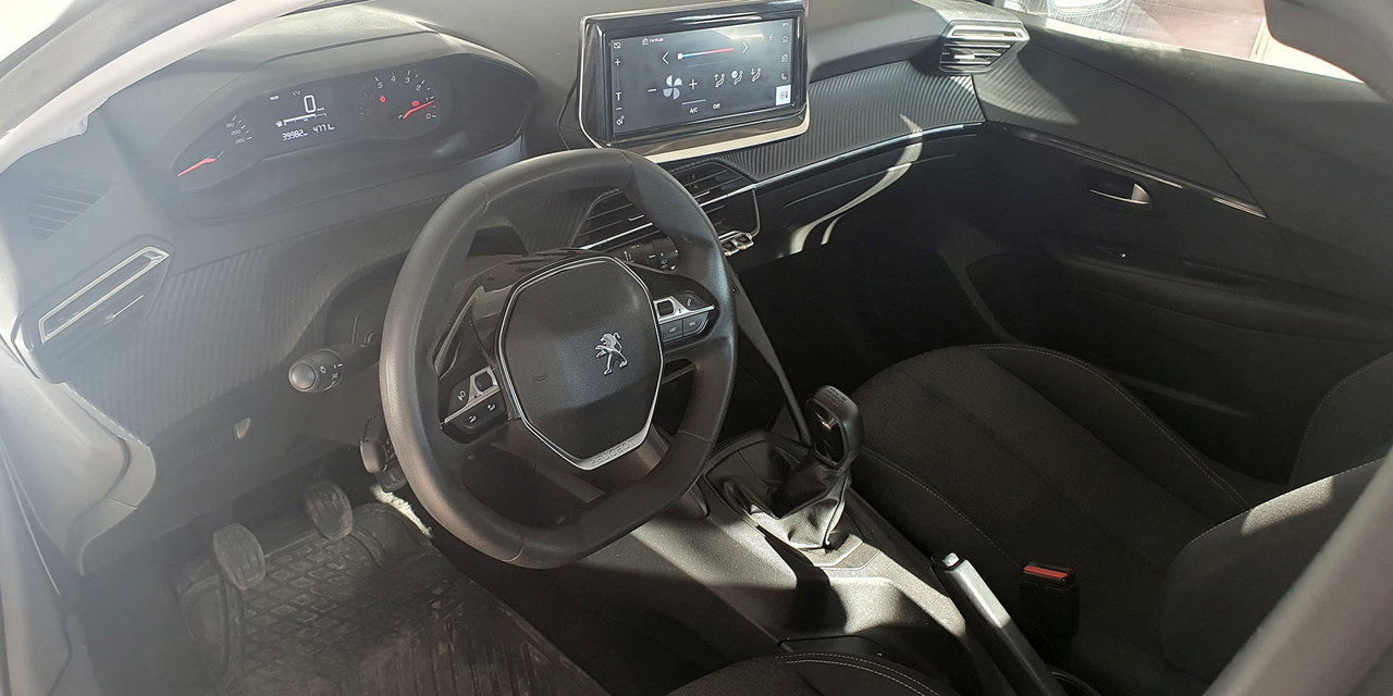 PEUGEOT 208 PURETECH 75 MT 1.2 - Imagen 18