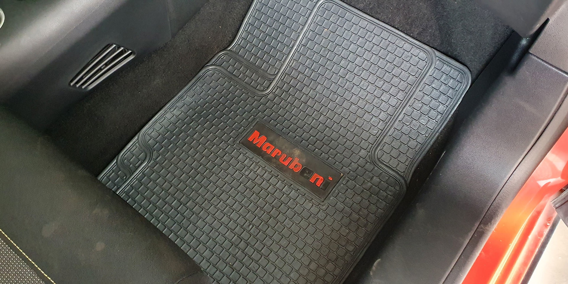 Miniatura 27