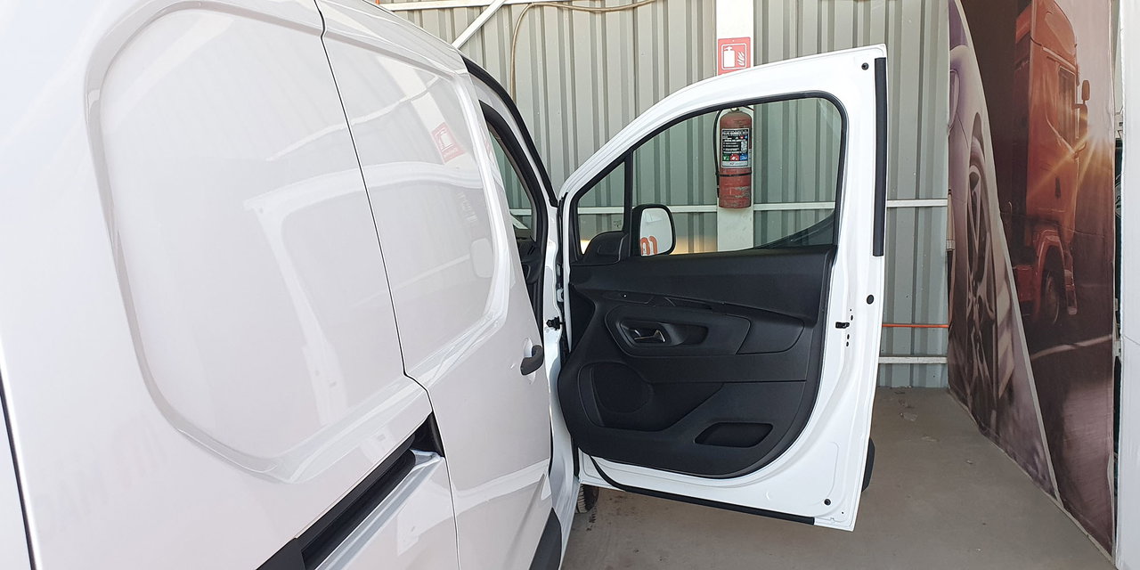CITROEN BERLINGO L1 1.5 - Imagen 20