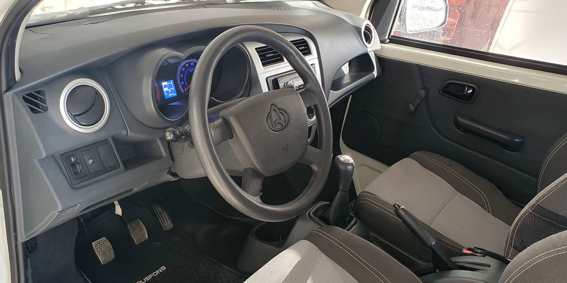 CHANGAN M201 - Imagen 17