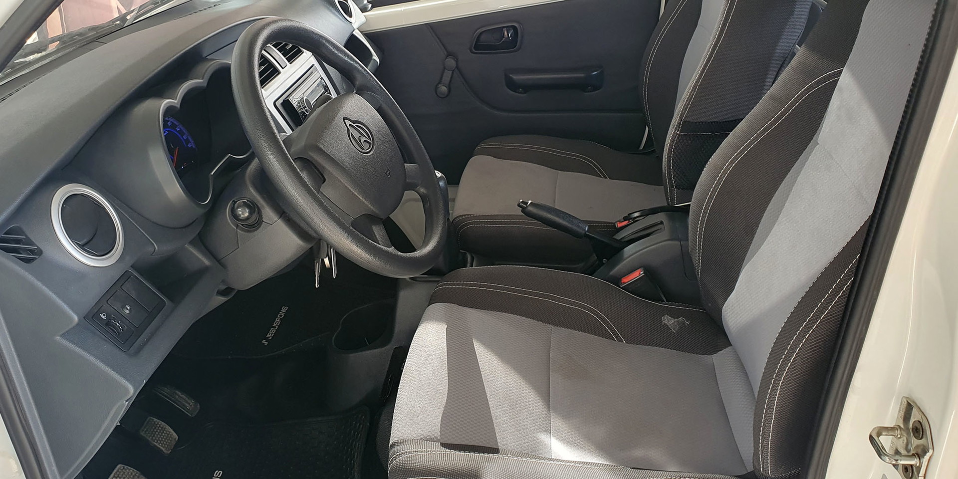 CHANGAN M201 - Imagen 21