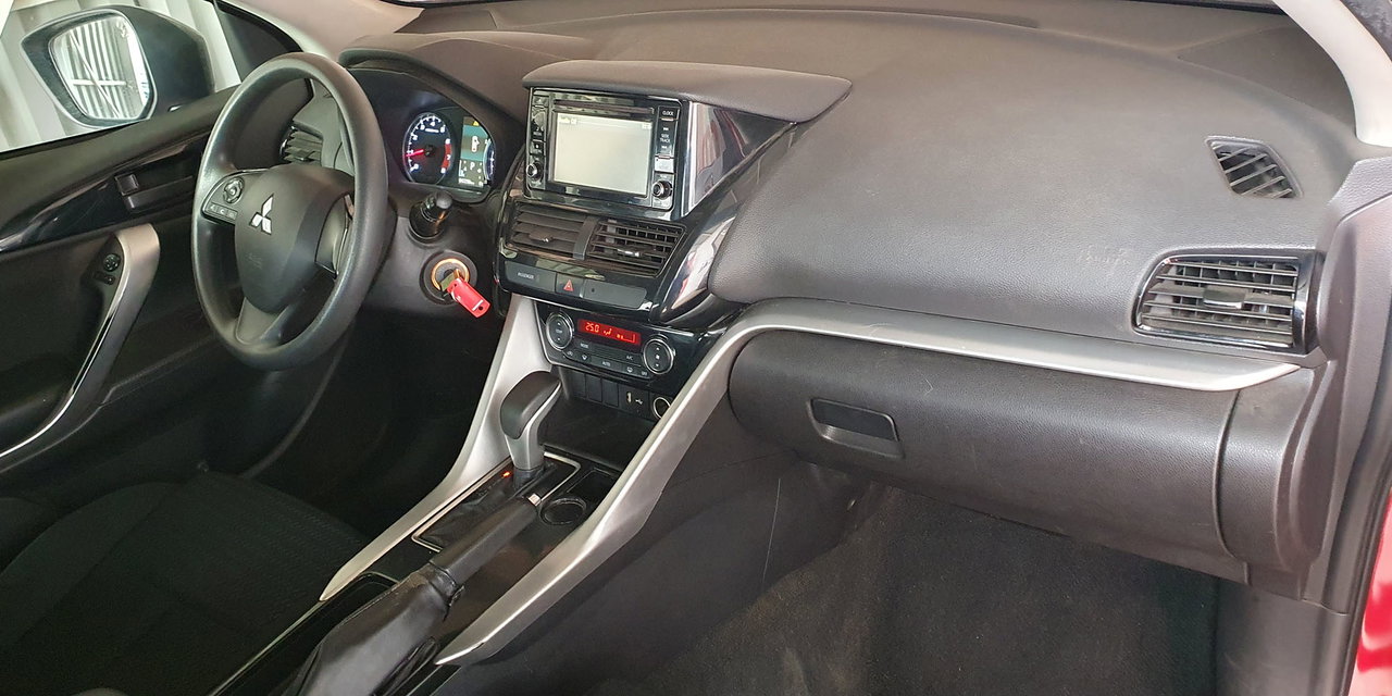 MITSUBISHI ECLIPSE CROSS RX 1.5 AUT - Imagen 19