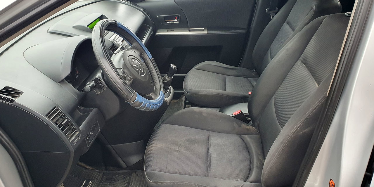 MAZDA 5 - Imagen 23
