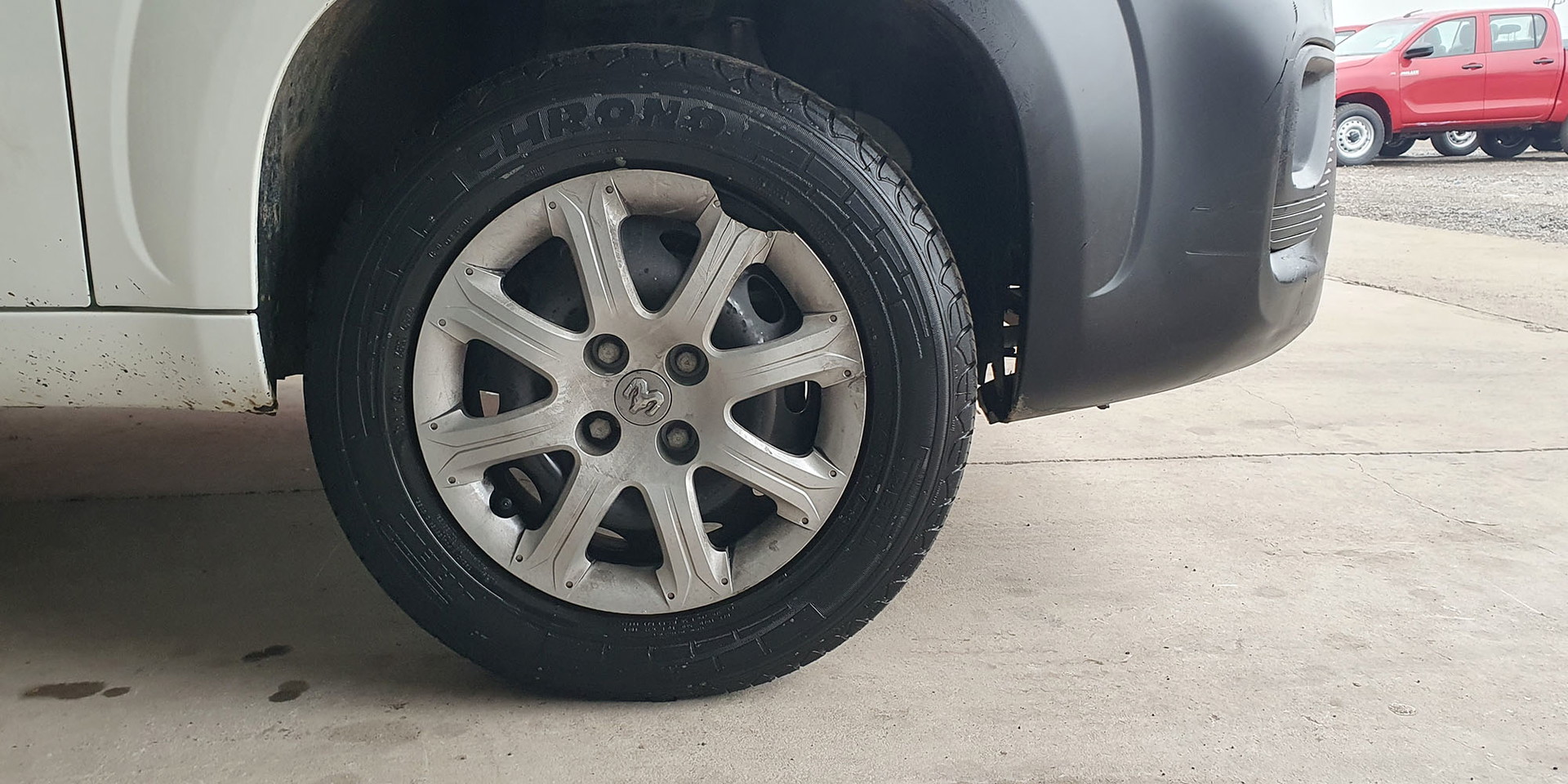 RAM VAN 700 - Imagen 13