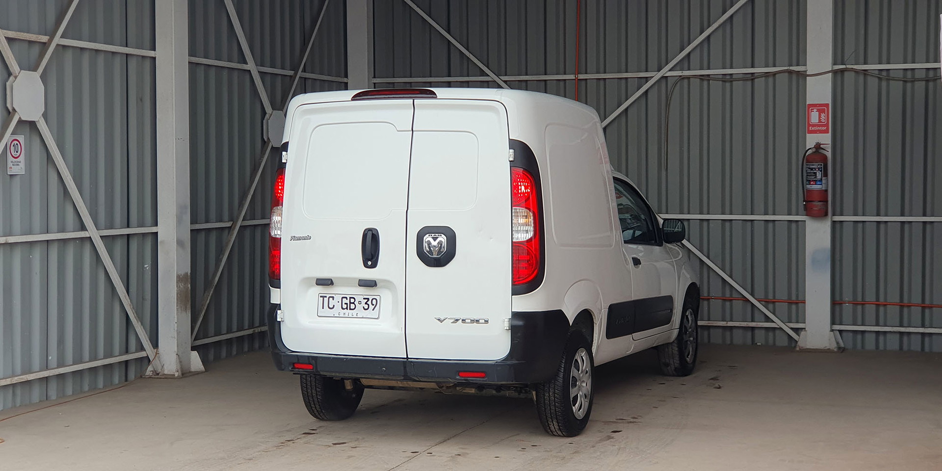 RAM VAN 700 - Imagen 3