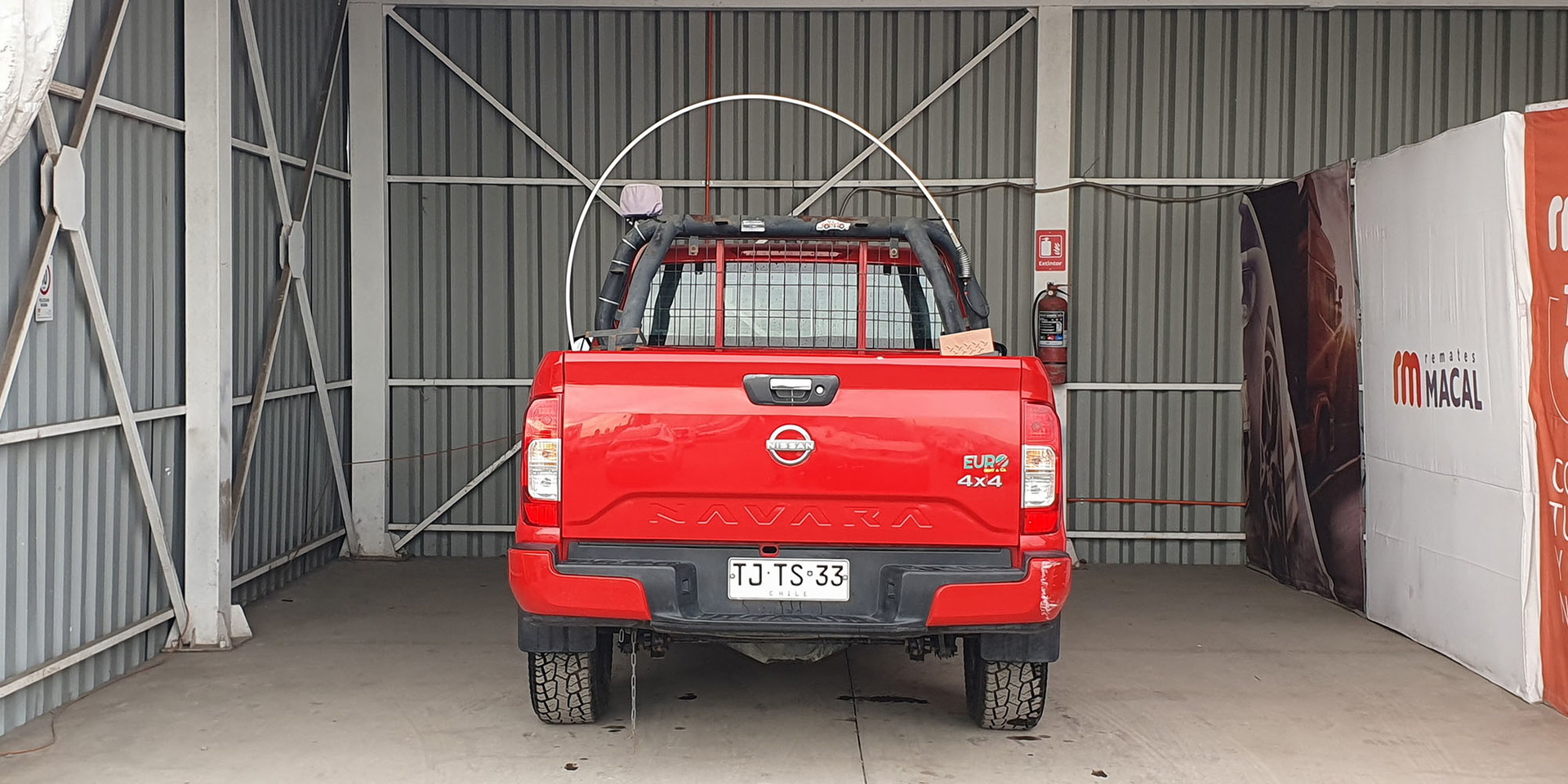 NISSAN NAVARA DC 4X4 2.3 - Imagen 9
