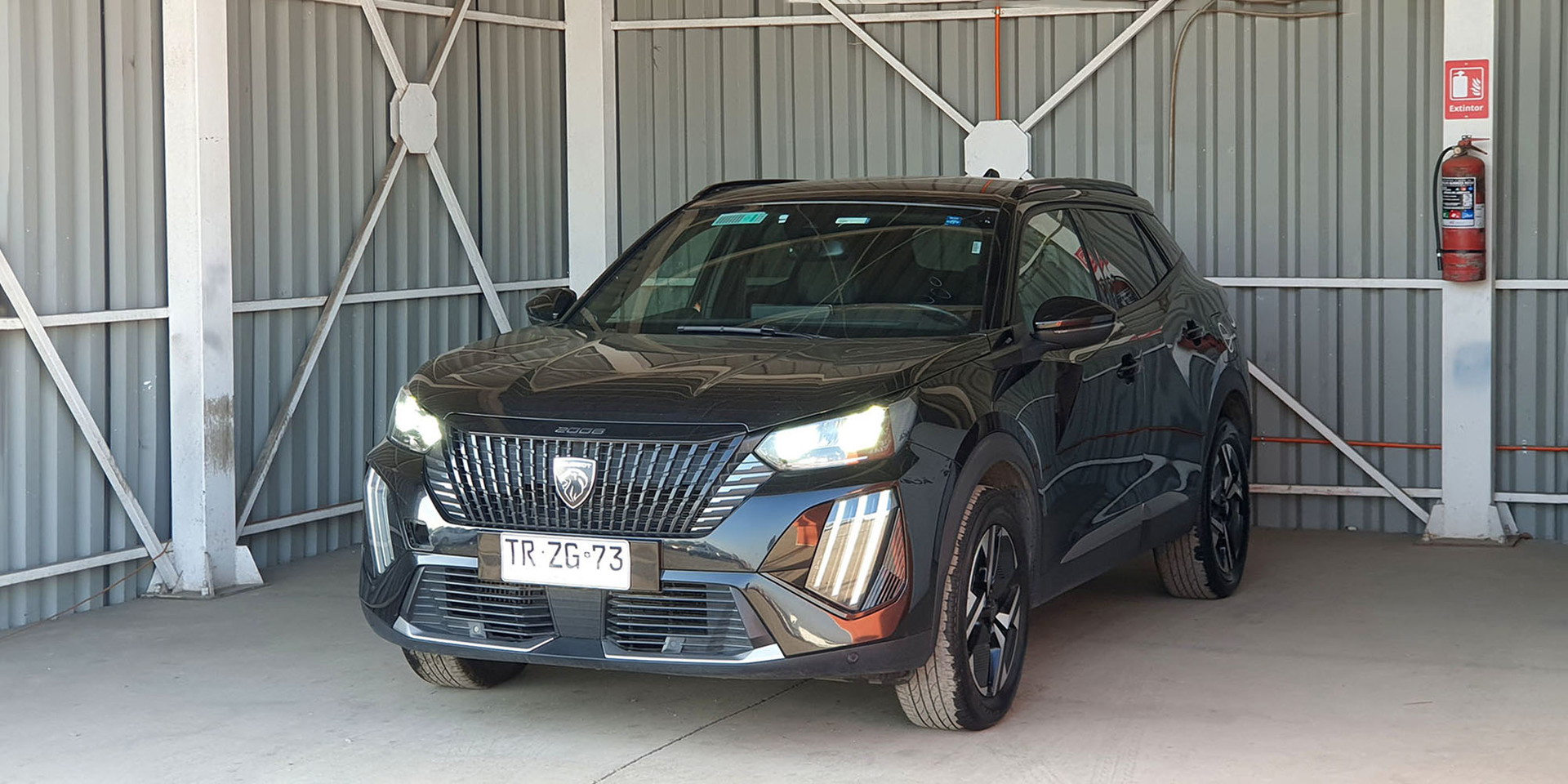 PEUGEOT 2008