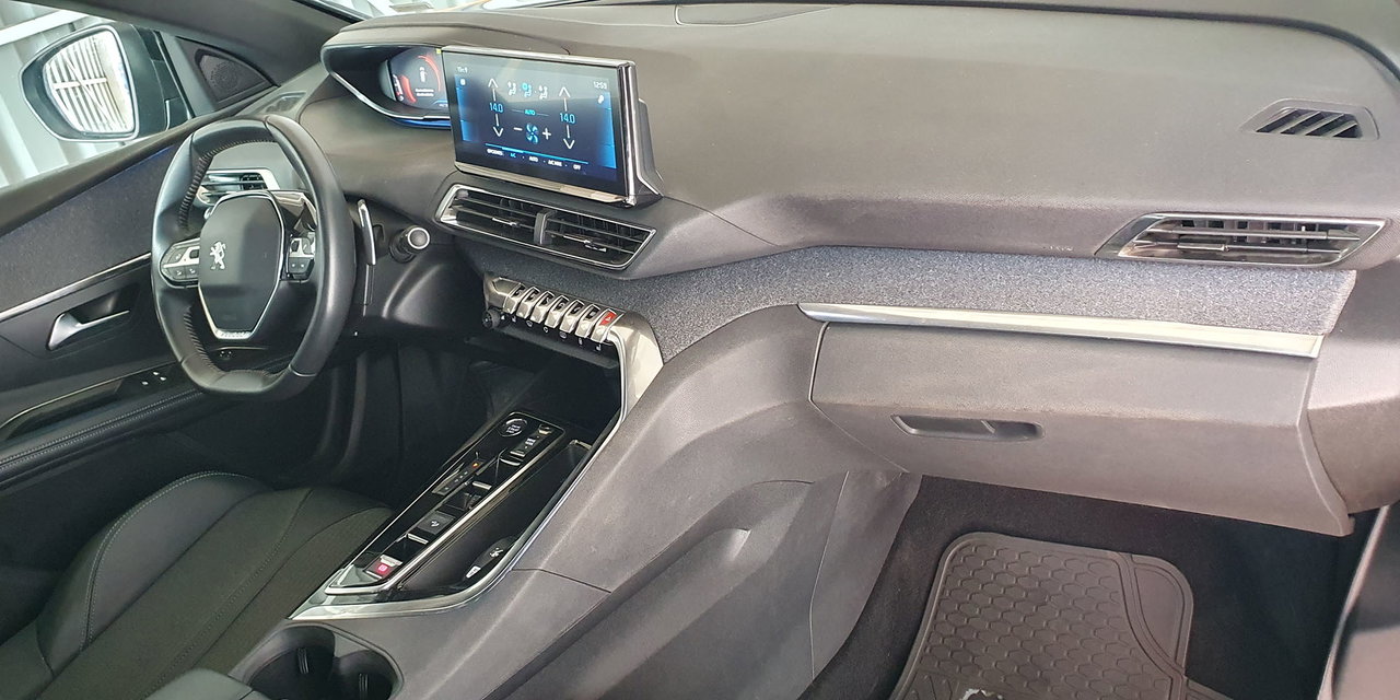 PEUGEOT 3008 BLUE HDI 130 EAT8 1.5 AUT - Imagen 19