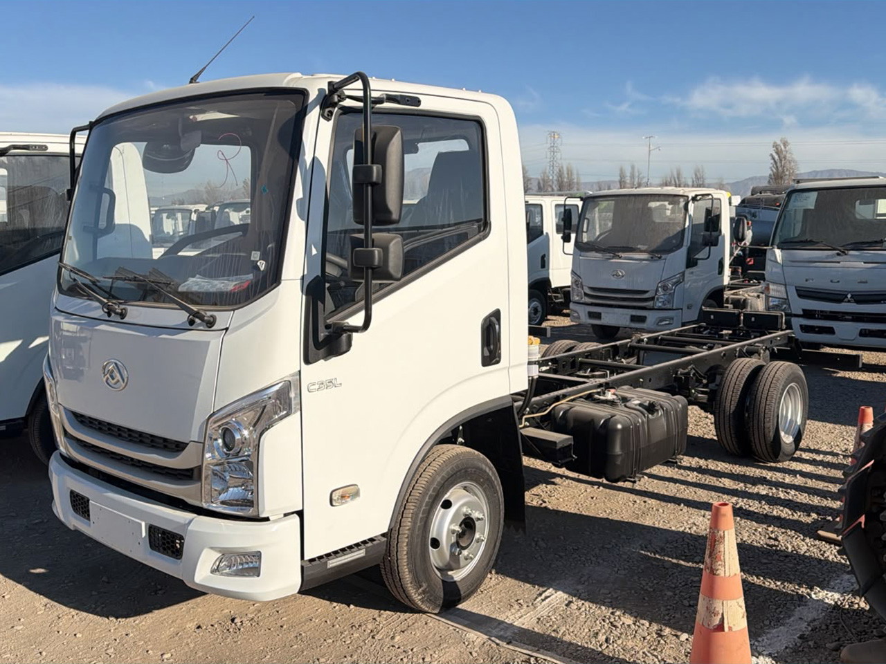 MAXUS C35 - Imagen 1